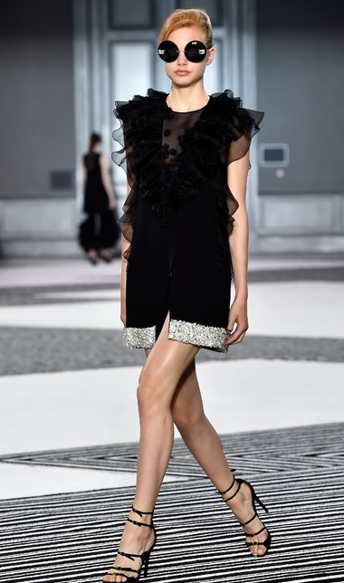 Haute Couture Elbise Defilesi'nin En Göz Alıcı Modelleri