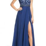 2021 Şifon Elbise Modelleri Saks Mavi Uzun Kolsuz Boncuk İşlemeli Yırtmaçlı
