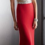 Uzun Abiye Elbise Modelleri Düğünlerin Vazgeçilmez Kıyafetleri Kırmızı Uzun Üst Kısmı Taş İşlemeli Transparan