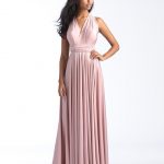 Uzun Abiye Elbise Modelleri Düğünlerin Vazgeçilmez Kıyafetleri Pembe Uzun Katmanlı Yaka Pileli Etekli