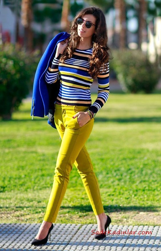 2023 Sonbahar Kış Moda Trendleri ve Moda Renkleri - Sarı Kalem Pantolon Lacivert Çizgili Bluz Saks Mavi Ceket