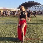 Bayanlar İçin Festival Kombinleri Kırmızı Uzun Derin Yırtmaçlı Etek Siyah Kolsuz Bluz