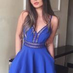 2022 Sevgililer Günü İçin Abiye Elbise Modelleri Saks Mavi Mini Askılı V Yakalı Kloş Etekli